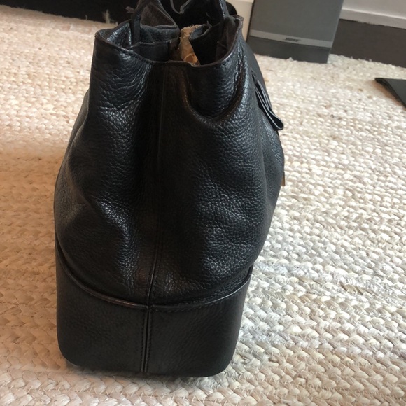 Black Kate spade bag - Picture 3 of 7
